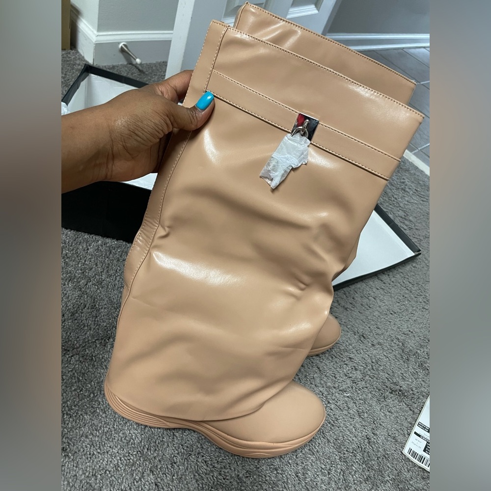 Chunky sole nude boots